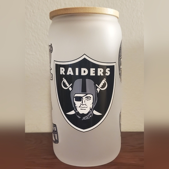 Las Vegas Raiders Frosted Glass tumbler lid reusable straw 16 oz - Picture 1 of 3